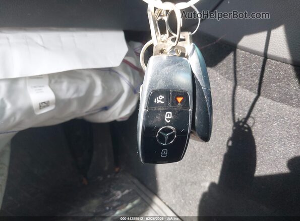 W1KZF8EB6NB040308 2022 MERCEDES-BENZ E-CLASS Black Dashboard view