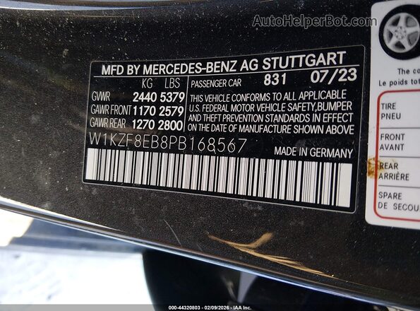 W1KZF8EB8PB168567 2023 MERCEDES-BENZ E-CLASS Black Widok komory silnika
