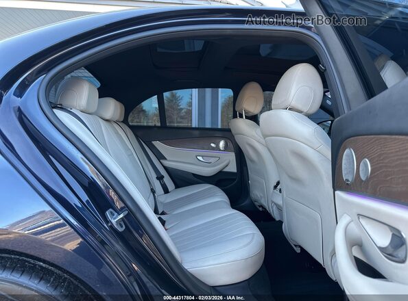 W1KZF8EBXNB026153 2022 MERCEDES-BENZ E-CLASS Blue VIN կոդի պիտակի տեսք