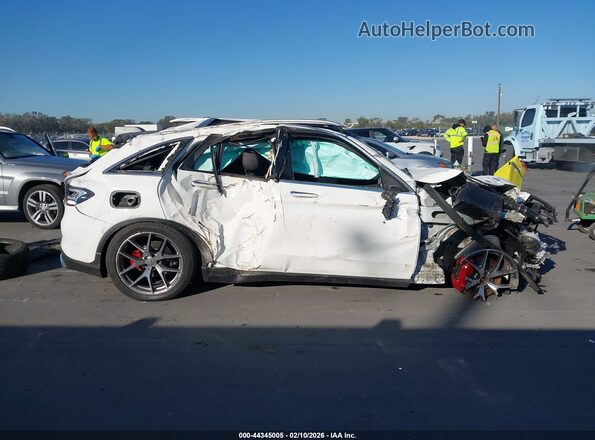 W1N0G6EB2NG045067 2022 MERCEDES-BENZ AMG GLC 43 White Widok wnętrza z tyłu
