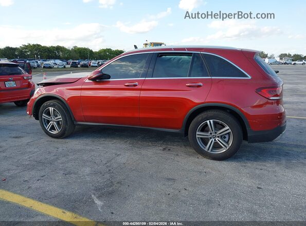 W1N0G8DB4NV327199 2022 MERCEDES-BENZ GLC 300 Red Սալոնի 360 աստիճան տեսք