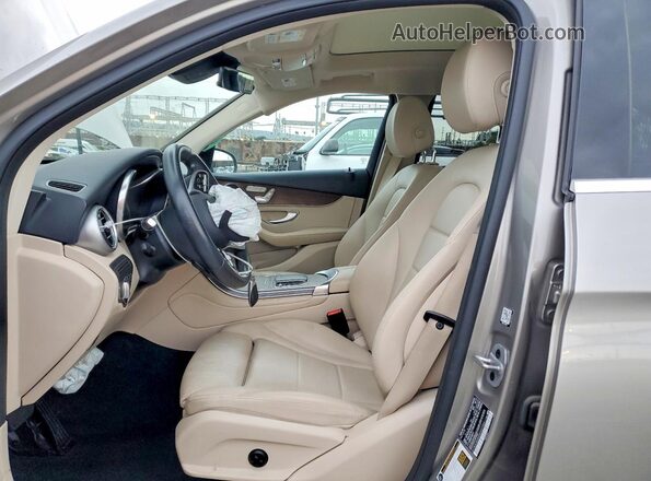 W1N0G8DB5NV331049 2022 MERCEDES-BENZ GLC-CLASS Silver Vista interior delantera