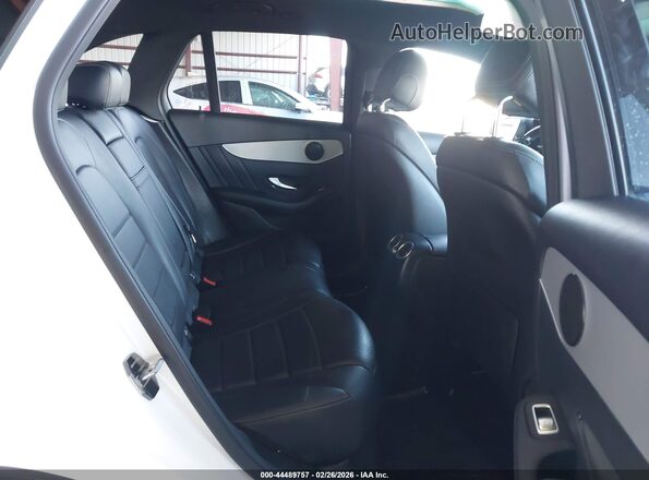 W1N0G8DB7MF907877 2021 MERCEDES-BENZ GLC 300 White VIN კოდის სტიკერის ხედი