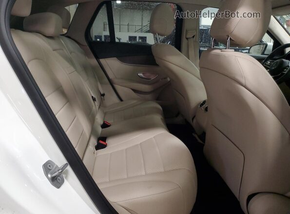 W1N0G8EB1MF890105 2021 MERCEDES-BENZ GLC-CLASS White Սալոնի հետևի տեսք