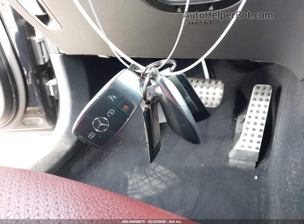 W1N0G8EB3NG071270 2022 MERCEDES-BENZ GLC 300 Black Vista del salpicadero