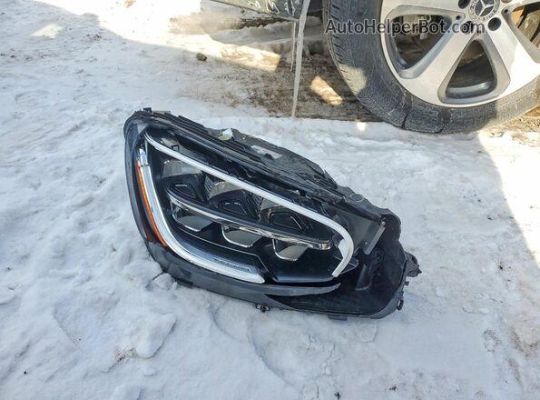 W1N0G8EB3NV394648 2022 MERCEDES-BENZ GLC-CLASS Black Engine compartment view