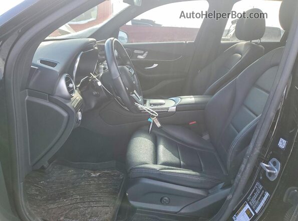 W1N0G8EB3NV394648 2022 MERCEDES-BENZ GLC-CLASS Black Front interior view