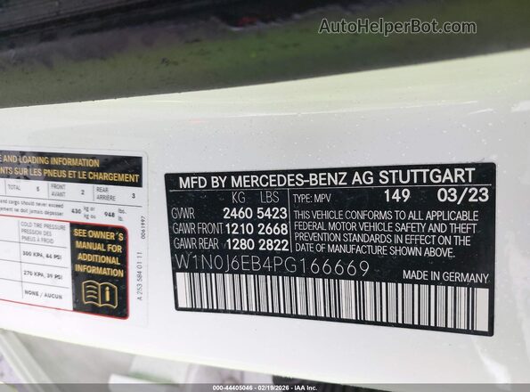 W1N0J6EB4PG166669 2023 MERCEDES-BENZ AMG GLC 43 White Vista del compartimento del motor