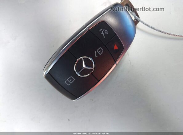 W1N0J8EB8MF877529 2021 MERCEDES-BENZ GLC 300 Белый Вид подкапотного пространства