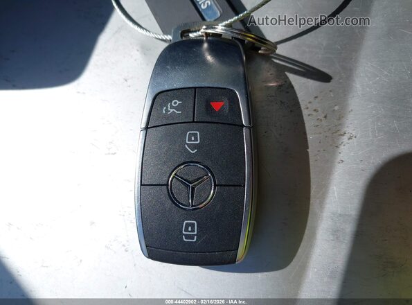W1N0J8EBXLF848645 2020 MERCEDES-BENZ GLC 300 COUPE Red Вид панелі приладів