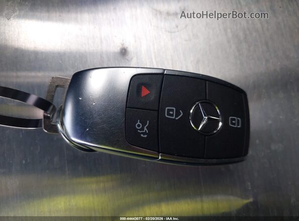W1N4M4GB0PW284637 2023 MERCEDES-BENZ GLB-CLASS Black Vista del salpicadero