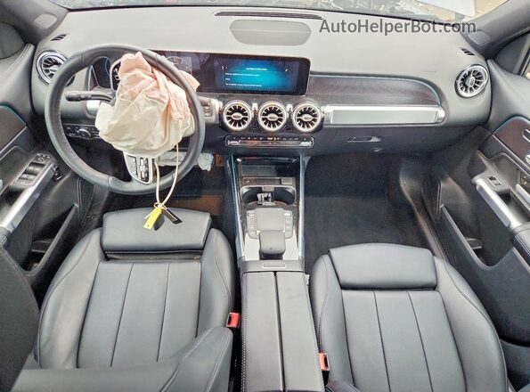 W1N4M4HB3MW146598 2021 MERCEDES-BENZ GLB-CLASS Gray Dashboard view