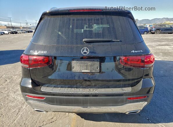 W1N4M4HB3PW331366 2023 MERCEDES-BENZ GLB-CLASS Black Widok z tyłu