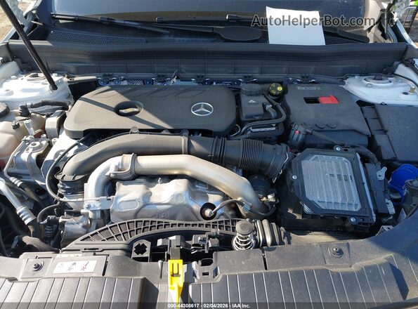 W1N4M4HB4RW343822 2024 MERCEDES-BENZ GLB-CLASS White Widok z tyłu
