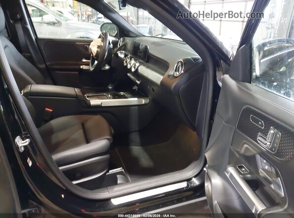 W1N4M4HB7TW443047 2026 MERCEDES-BENZ GLB-CLASS Black Սալոնի դիմացի տեսք