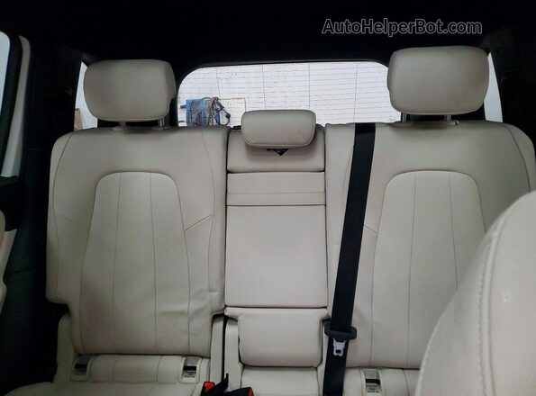 W1N4M4HB8SW381687 2025 MERCEDES-BENZ GLB-CLASS Белый Вид задних сидений