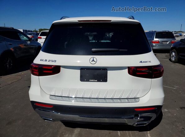 W1N4M4HBXTW451627 2026 MERCEDES-BENZ GLB-CLASS White Հետևի տեսք