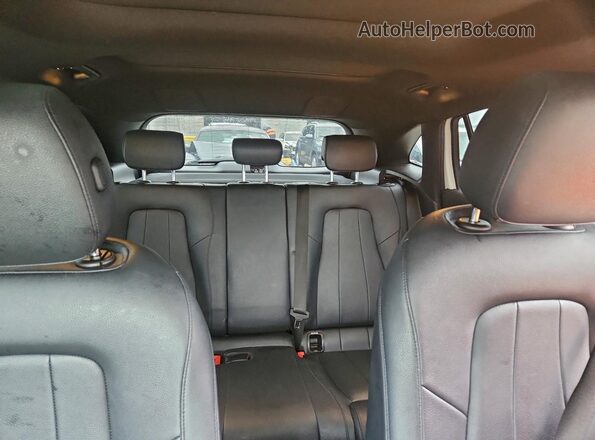 W1N4N4GBXRJ578642 2024 MERCEDES-BENZ GLA White Rear seats view