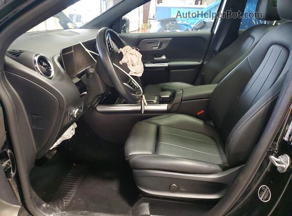 W1N4N4HB4MJ230276 2021 MERCEDES-BENZ GLA Черный Вид салона спереди