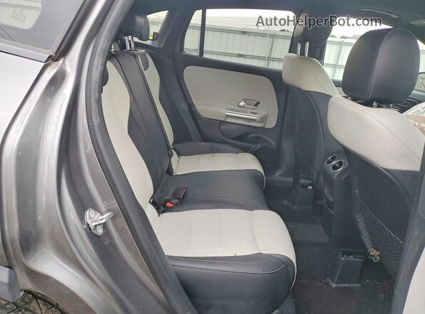 W1N4N4HB5MJ160271 2021 MERCEDES-BENZ GLA Gray უკანა სალონის ხედი