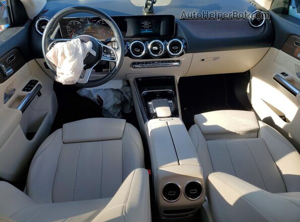 W1N4N4HB7MJ283649 2021 MERCEDES-BENZ GLA Blue Vista del salpicadero