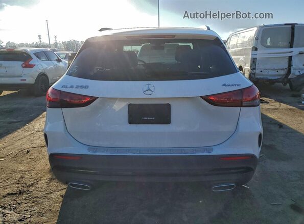 W1N4N4HBXMJ239211 2021 MERCEDES-BENZ GLA White Vista trasera