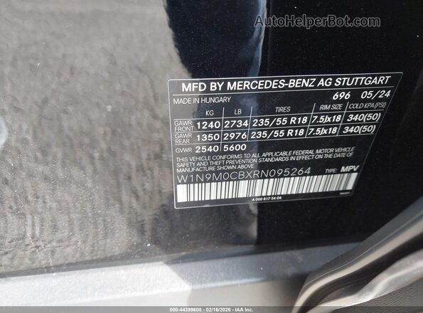 W1N9M0CBXRN095264 2024 MERCEDES-BENZ EQB 250 SUV Black ძრავის განყოფილების ხედი
