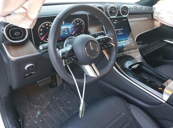 W1NKJ4HB1RF231060 2024 MERCEDES-BENZ GLC-CLASS White 