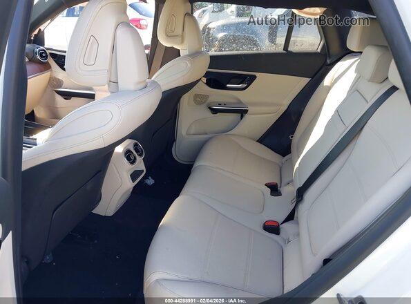 W1NKM4HBXSF367975 2025 MERCEDES-BENZ GLC 300 Белый Вид наклейки с VIN-кодом