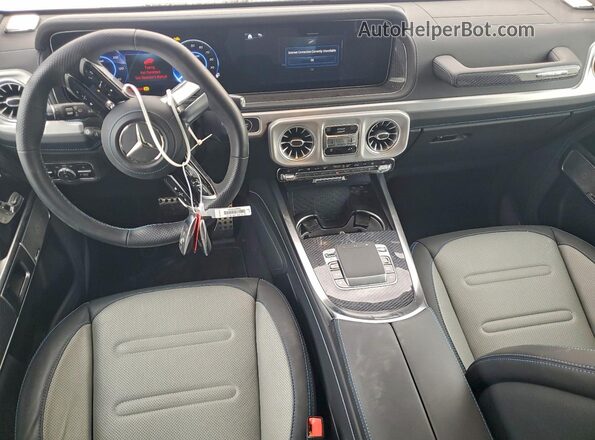 W1NWM0AB0SX039902 2025 MERCEDES-BENZ G-CLASS White წინა პანელის ხედი