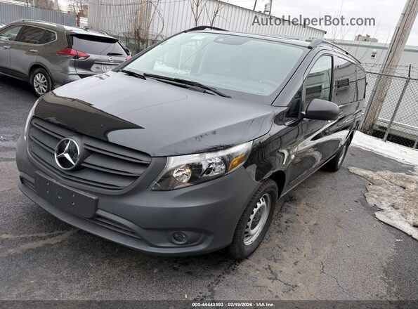 W1WV0FEY2P4332245 2023 MERCEDES-BENZ METRIS Черный Передняя левая четверть