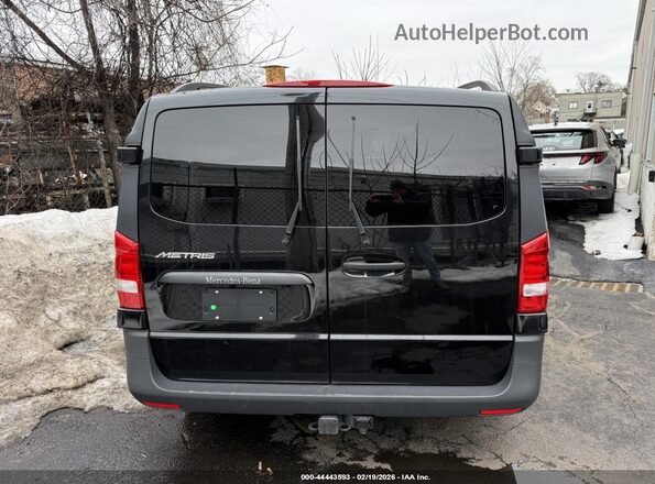 W1WV0FEY2P4332245 2023 MERCEDES-BENZ METRIS Черный Вид щитка приборов