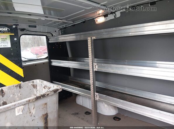 W1YV0BEY4M3904370 2021 MERCEDES-BENZ METRIS White VIN կոդի պիտակի տեսք