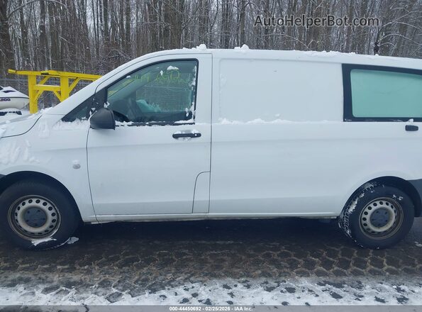 W1YV0BEY4M3904370 2021 MERCEDES-BENZ METRIS White Սալոնի 360 աստիճան տեսք