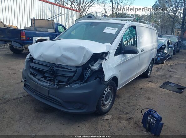 W1YV0BEYXP4217098 2023 MERCEDES-BENZ METRIS Белый Передняя левая четверть
