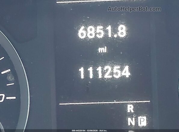 W1YV0BEYXP4217098 2023 MERCEDES-BENZ METRIS Белый Панорамный вид салона 360°