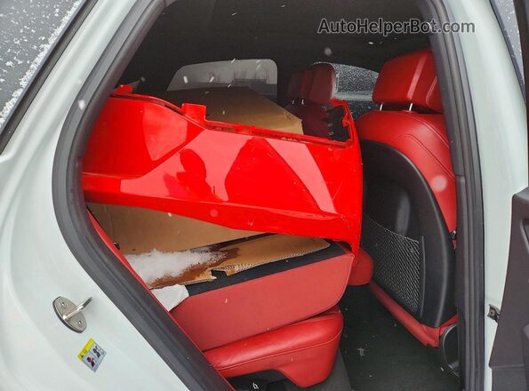 WA114AFYXM2088104 2021 AUDI SQ5 White Rear interior view