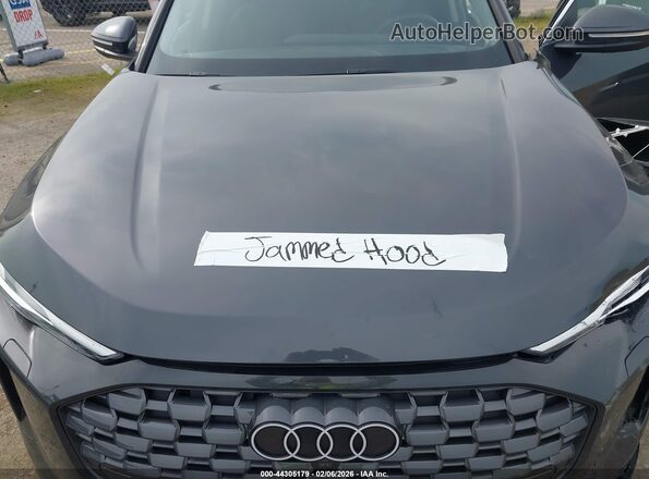 WA11AAGU8S2016545 2025 AUDI ALL Gray Rear view