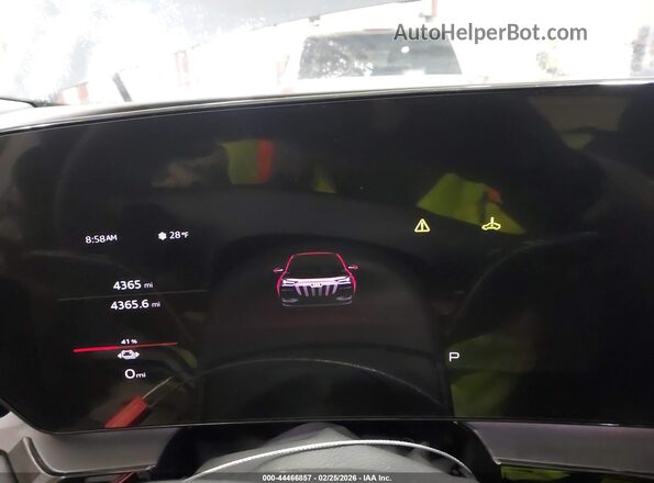 WA124BGF3SA044312 2025 AUDI Q6 E-TRON Black Widok tylnych siedzeń