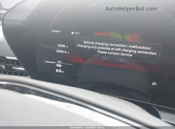 WA124BGF8SA015856 2025 AUDI Q6 E-TRON Белый 