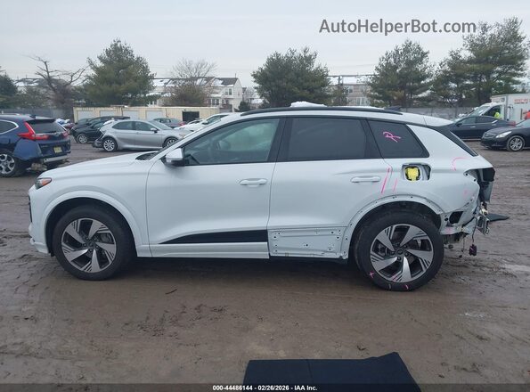 WA124BGF8SA015856 2025 AUDI Q6 E-TRON Белый 
