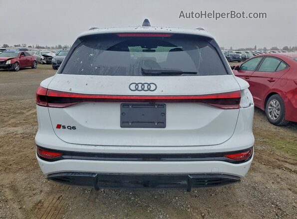 WA125BGFXSA011885 2025 AUDI SQ6 White Rear view