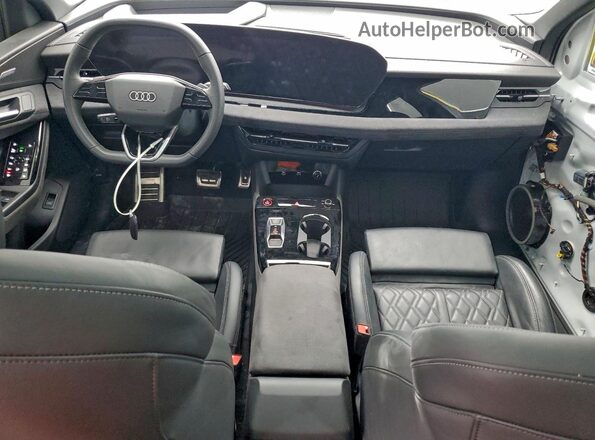 WA125BGFXSA011885 2025 AUDI SQ6 White Dashboard view