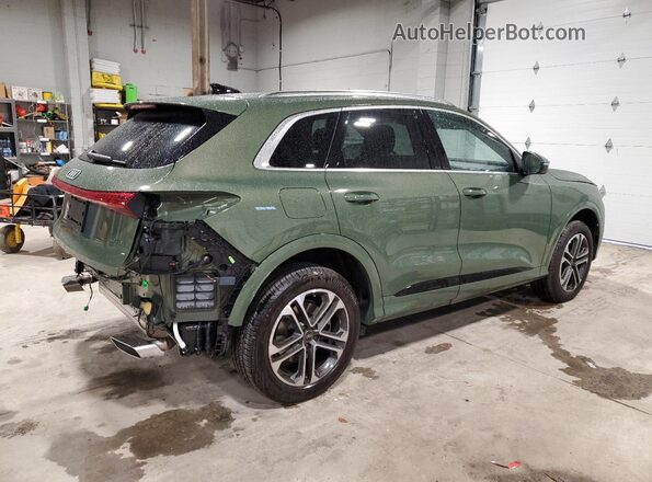 WA12AAGU8S2025802 2025 AUDI Q5 Green Задня права чверть
