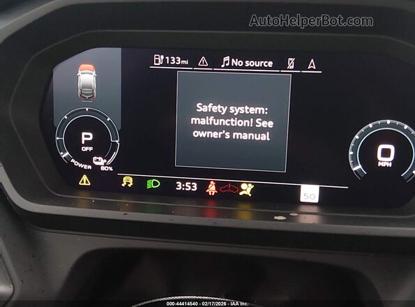 WA12UBFZ1SP020244 2025 AUDI Q4 Silver 