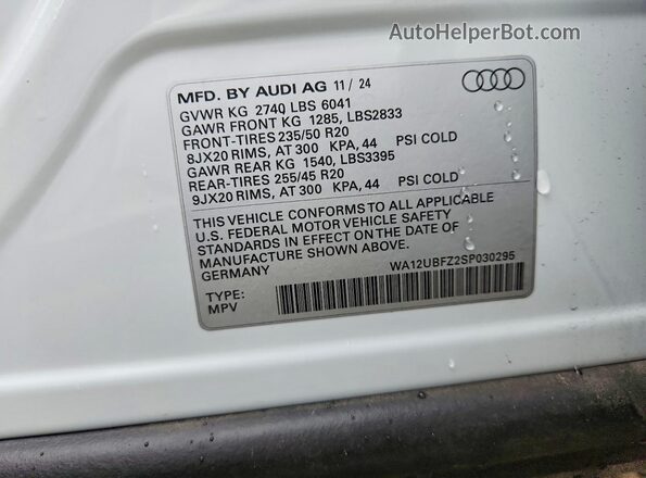 WA12UBFZ2SP030295 2025 AUDI Q4 White 