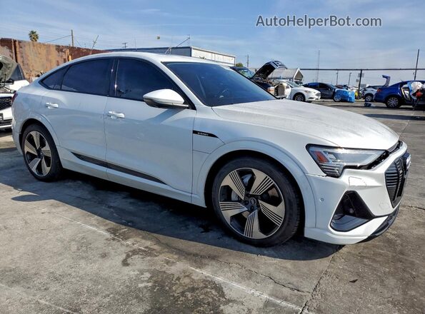 WA13ABGE1MB002304 2021 AUDI E-TRON White Przód prawy