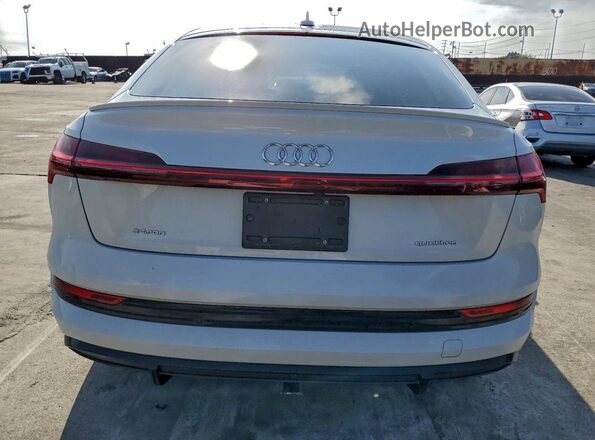 WA13ABGE1MB002304 2021 AUDI E-TRON White Widok z tyłu