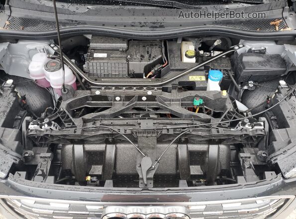 WA13UBFZ7SP020611 2025 AUDI Q4 Gray 