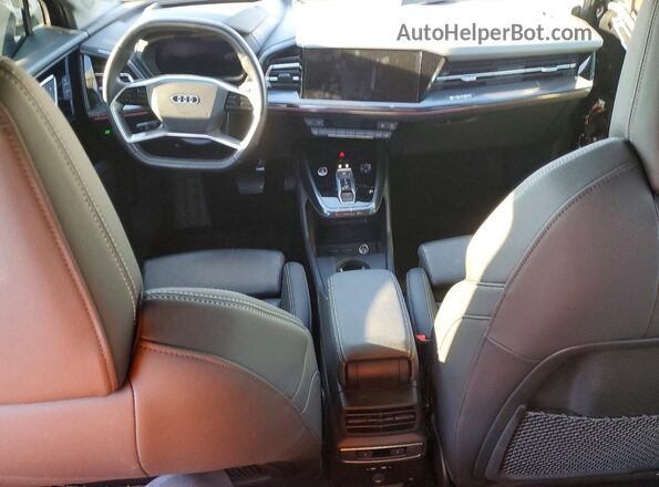 WA142BFZ3PP026066 2023 AUDI Q4 Black Widok deski rozdzielczej